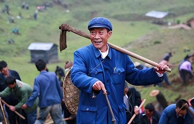 健手写悼词原来长达25年他也一直在抗癌CQ9电子平台网站朱媛媛抗癌失败李雪(图6)